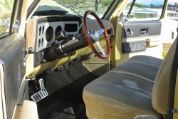 1975 Chevy Muscle Truck 454 cubic inch, interior
